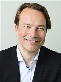 Peter DJ Bove