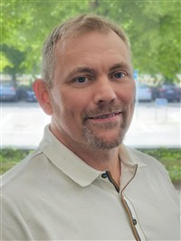 Lars Eivind Holt